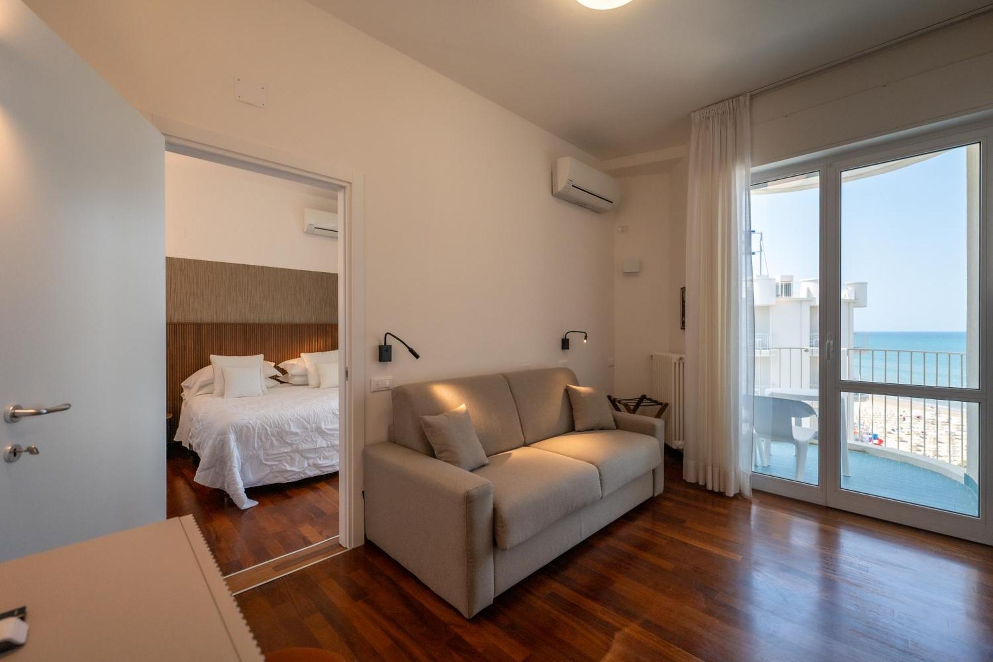 HR Senigallia, già Hotel Ritz Esterno foto