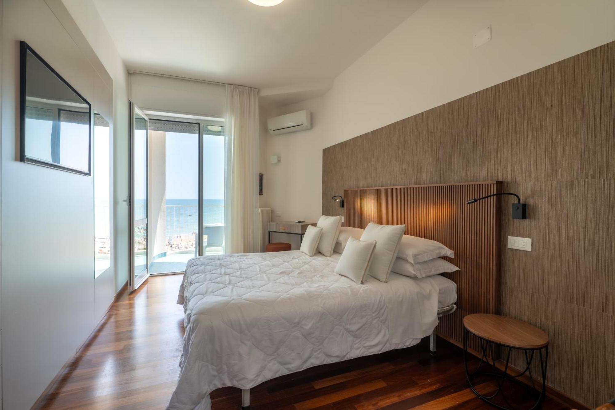 HR Senigallia, già Hotel Ritz Esterno foto
