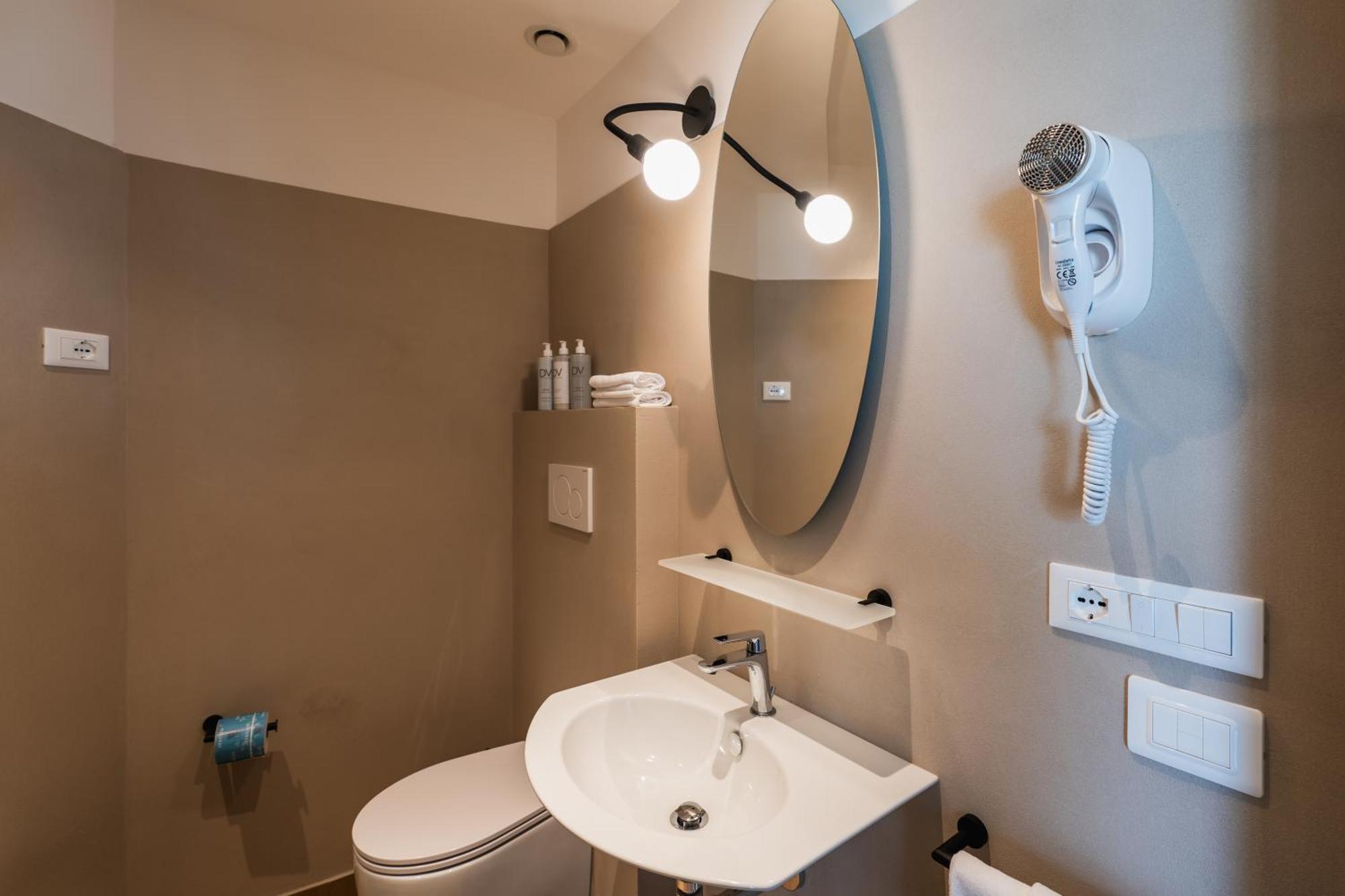 HR Senigallia, già Hotel Ritz Esterno foto