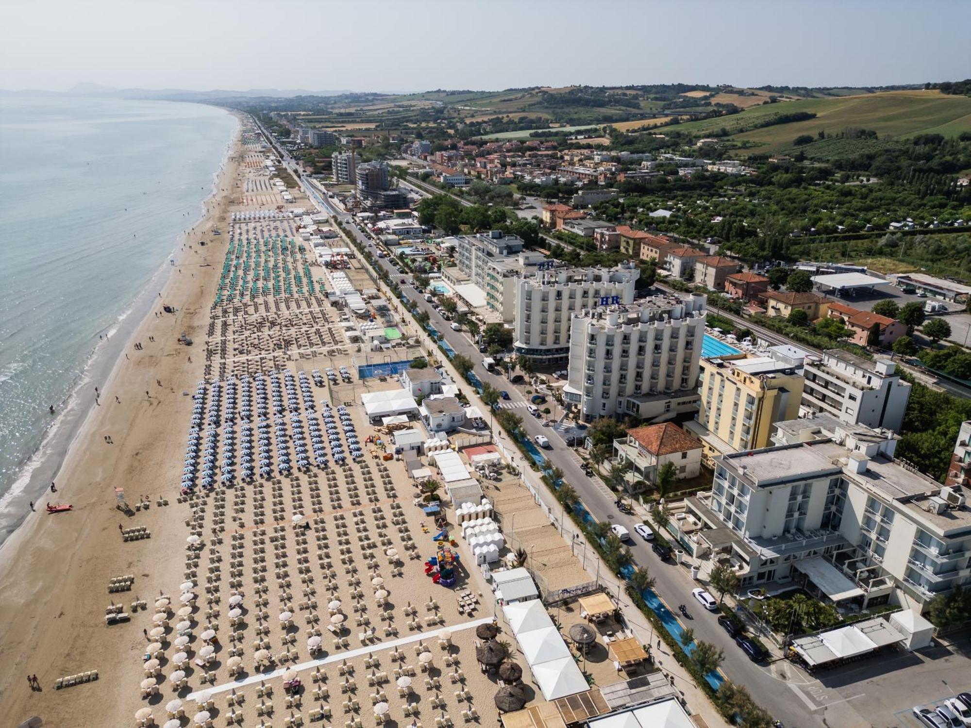 HR Senigallia, già Hotel Ritz Esterno foto